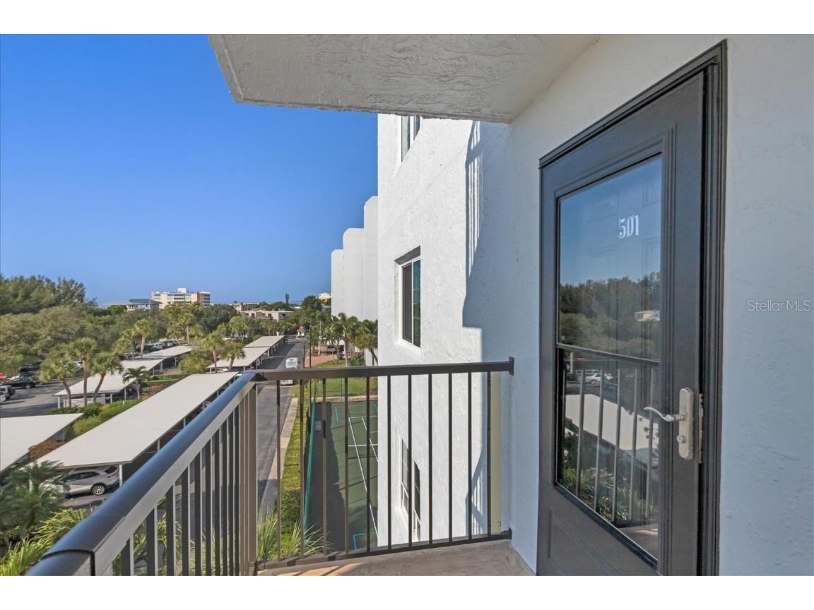 9397 Midnight Pass Road #501 Sarasota FL 34242 - LITTLE SARASOTA BAY A4519648 image1
