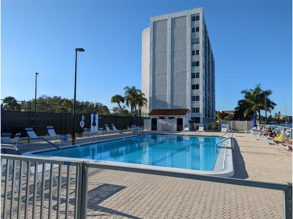 9397 Midnight Pass Road #505 Sarasota FL 34242 A4562295 image1