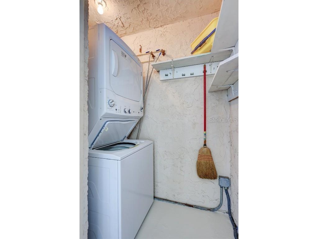 9397 Midnight Pass Road #505 Sarasota FL 34242 - INTERCOASTAL WATERWAY A4664397 image25