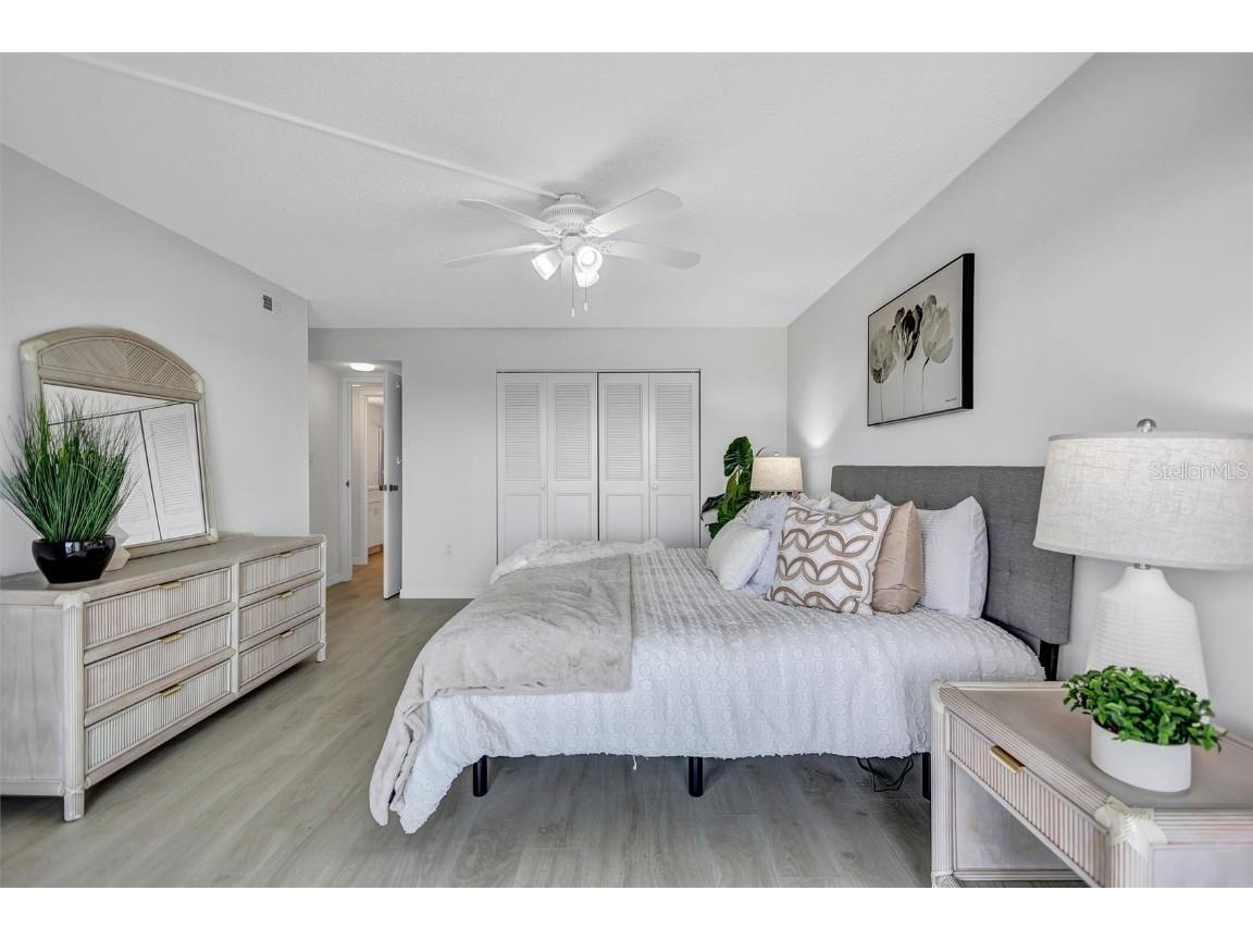 9397 Midnight Pass Road #505 Sarasota FL 34242 - INTERCOASTAL WATERWAY A4664397 image28