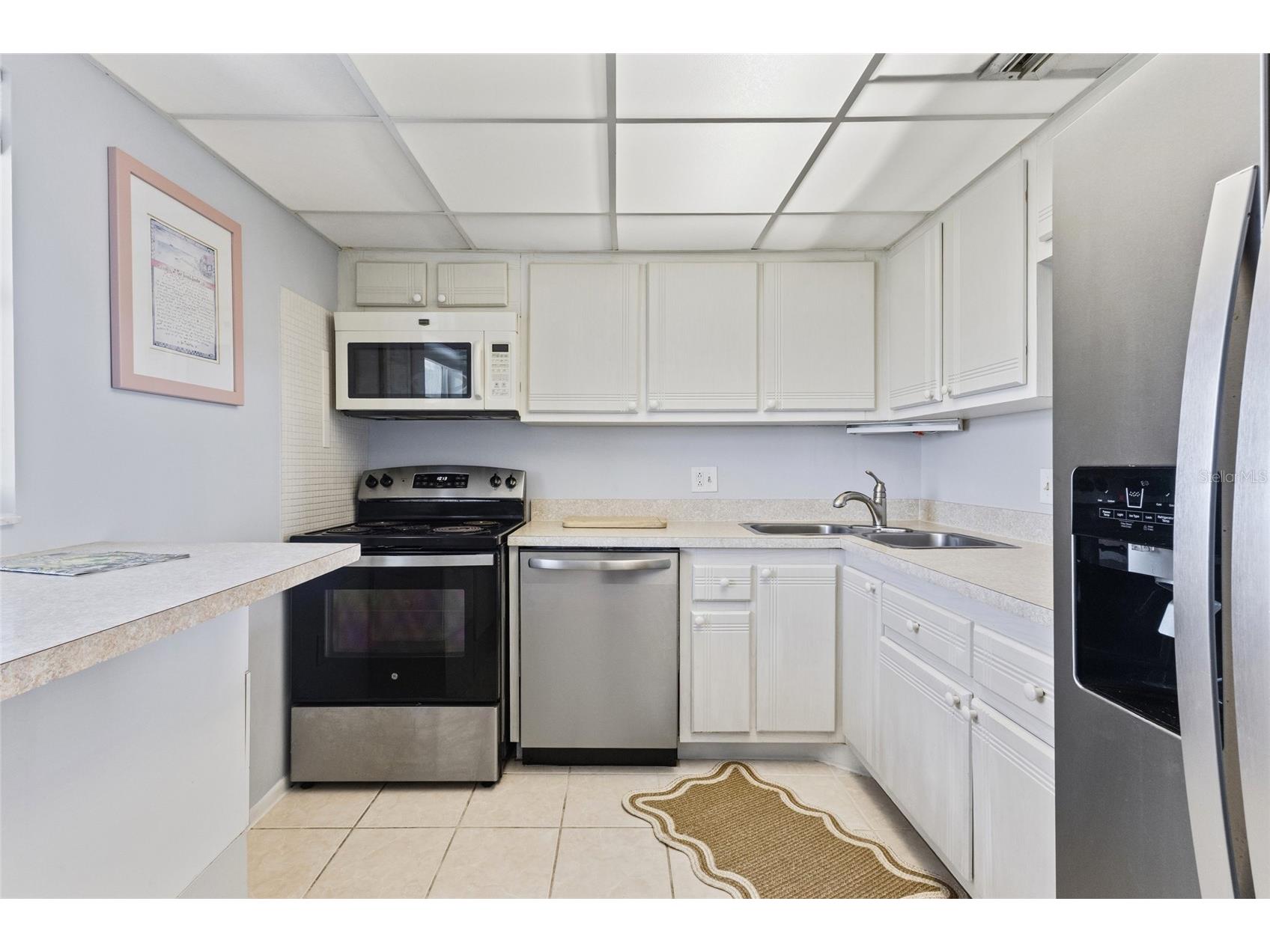 9397 Midnight Pass Road #903 Sarasota FL 34242 - INTERCOASTAL WATERWAY A4696940 image8