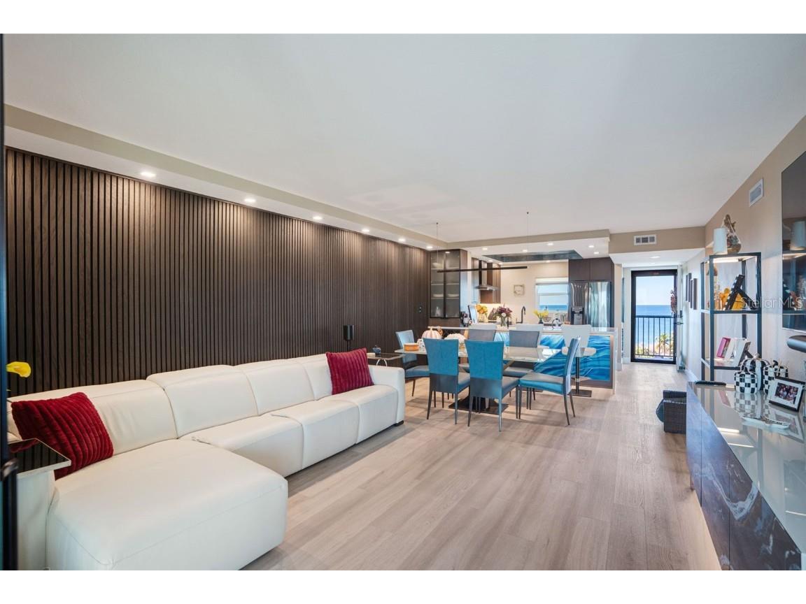 9397 Midnight Pass Road #905 Sarasota FL 34242 A4669008 image5