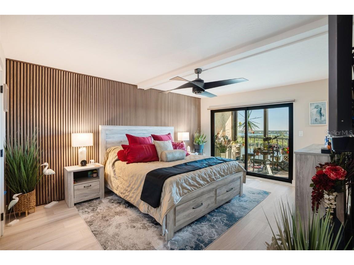 9397 Midnight Pass Road #905 Sarasota FL 34242 A4669008 image6