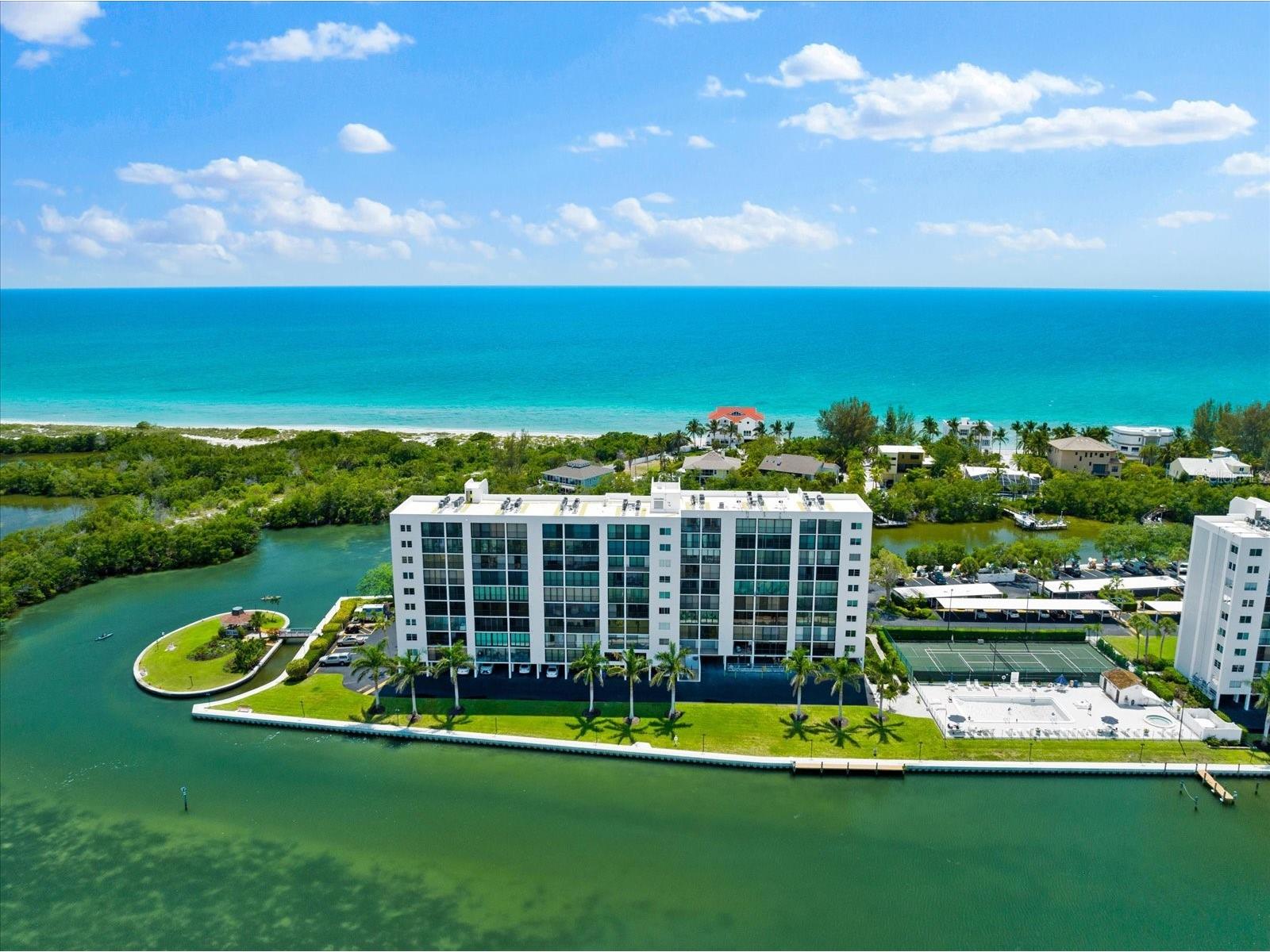 9397 Midnight Pass Road #906 Sarasota FL 34242 A4633929 image1