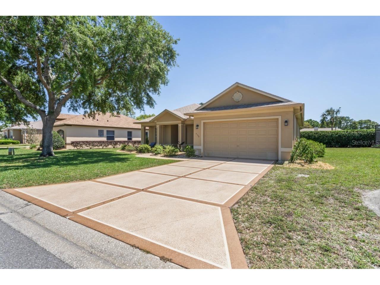 9398 Burnam Drive Weeki Wachee FL 34613 W7881784 image4