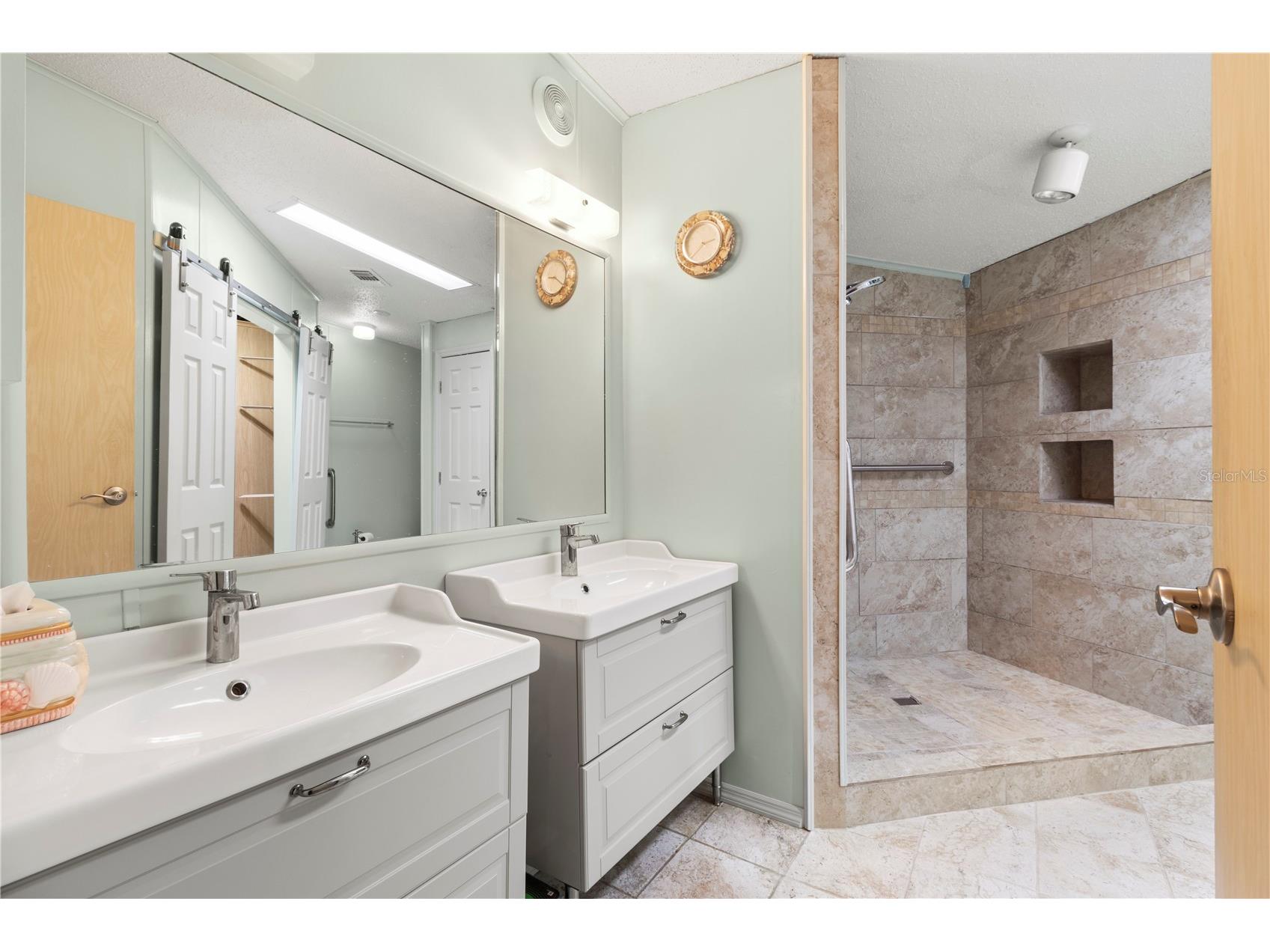94 Meadow Circle Ellenton FL 34222 A4684379 image33