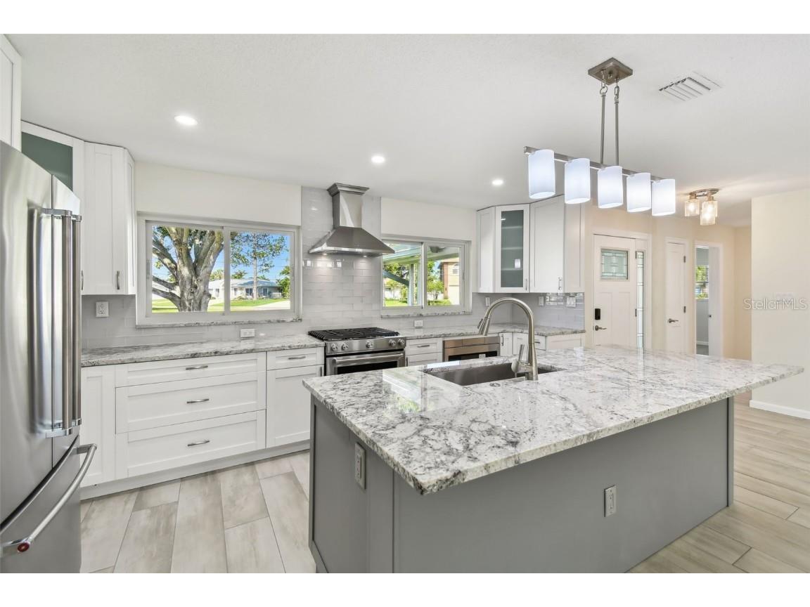 94 Nicholas Drive Dunedin FL 34698 TB8390912 image14