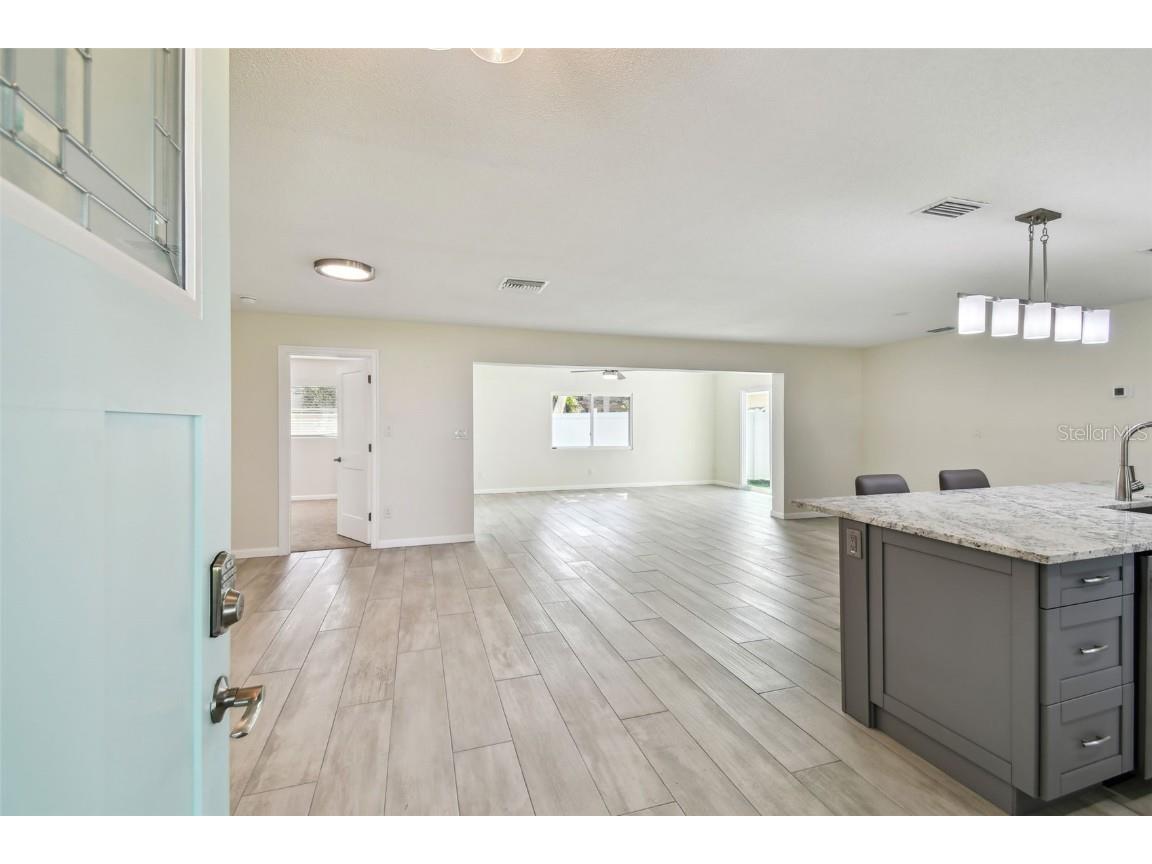 94 Nicholas Drive Dunedin FL 34698 TB8390912 image5