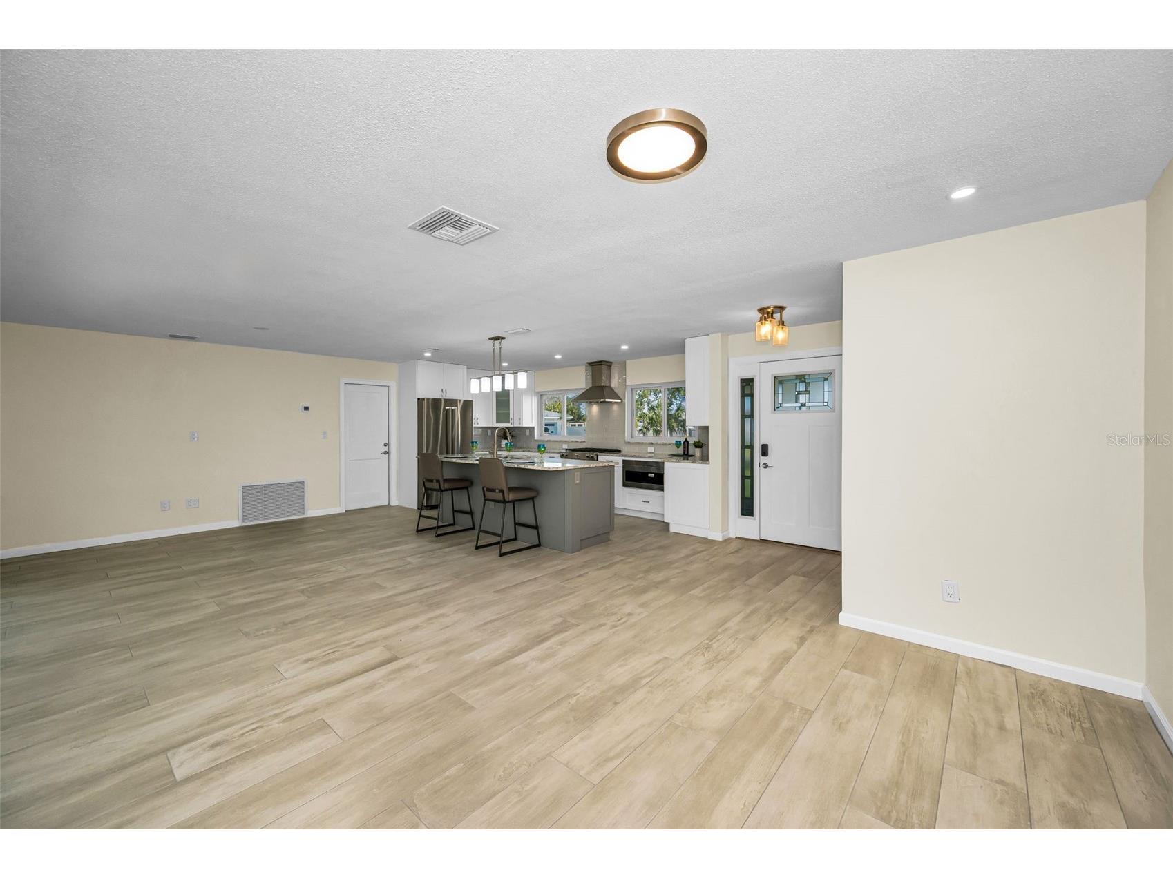 94 Nicholas Drive Dunedin FL 34698 TB8502037 image10