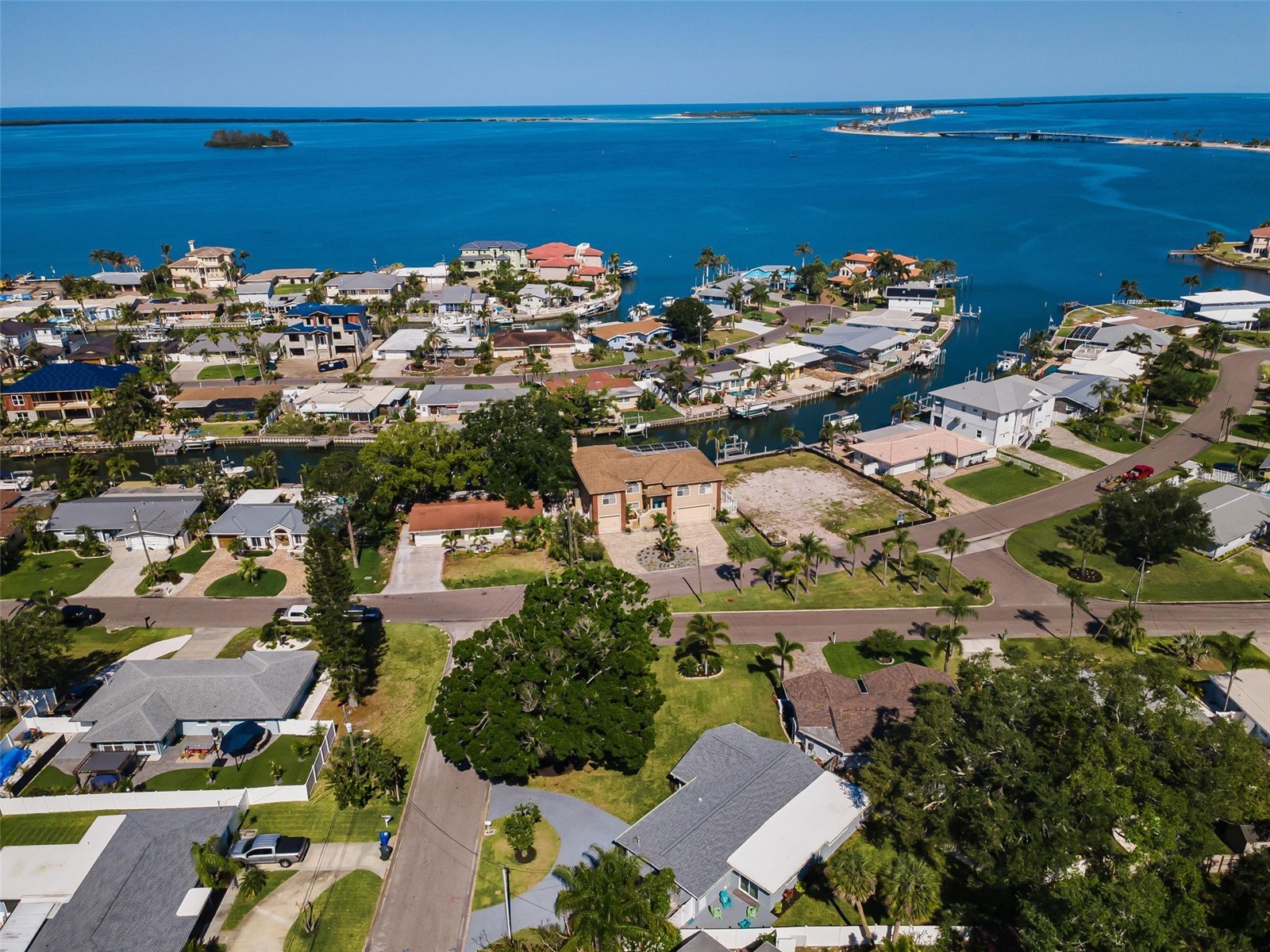 94 Nicholas Drive Dunedin FL 34698 TB8502037 image38
