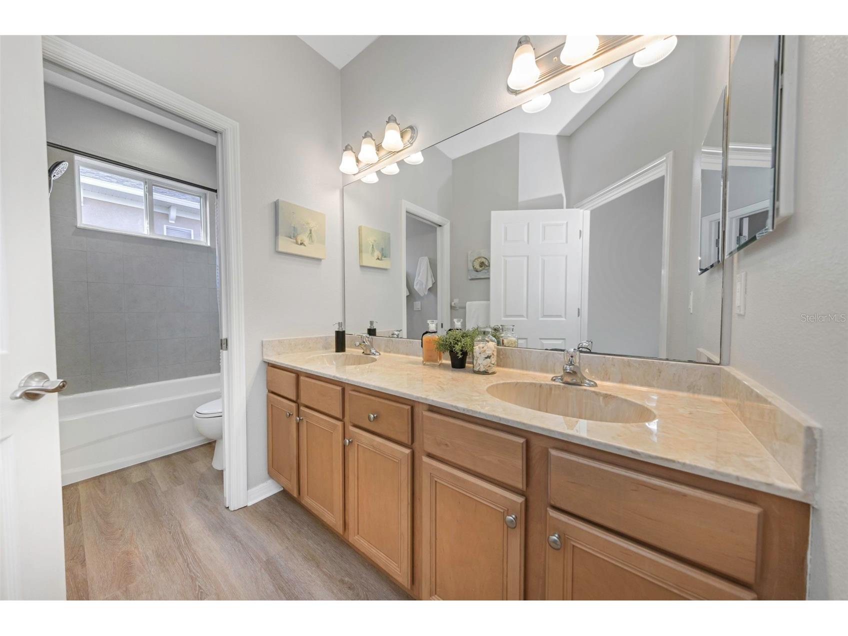 94 S Highland Avenue #2401 Tarpon Springs FL 34689 TB8511731 image23