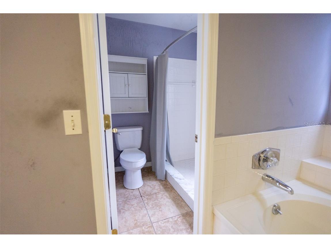 94 Saint Kitts Circle Winter Haven FL 33884 P4936887 image33