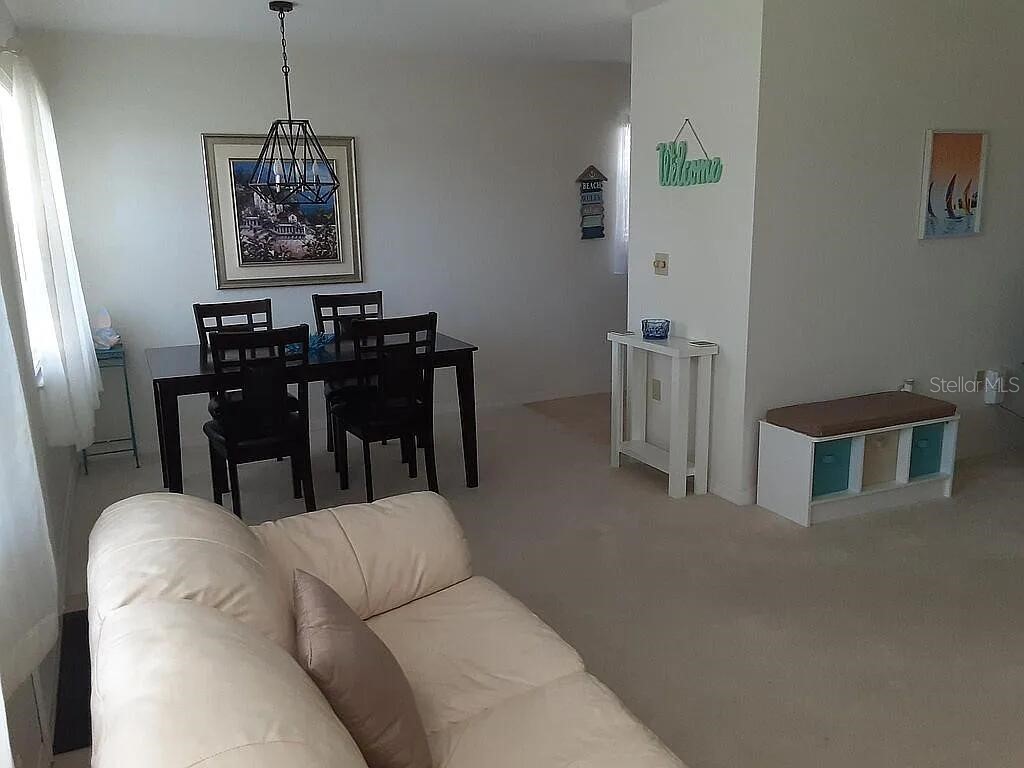 94 Spring Lake Drive #203 Vero Beach FL 32962 O6400987 image9