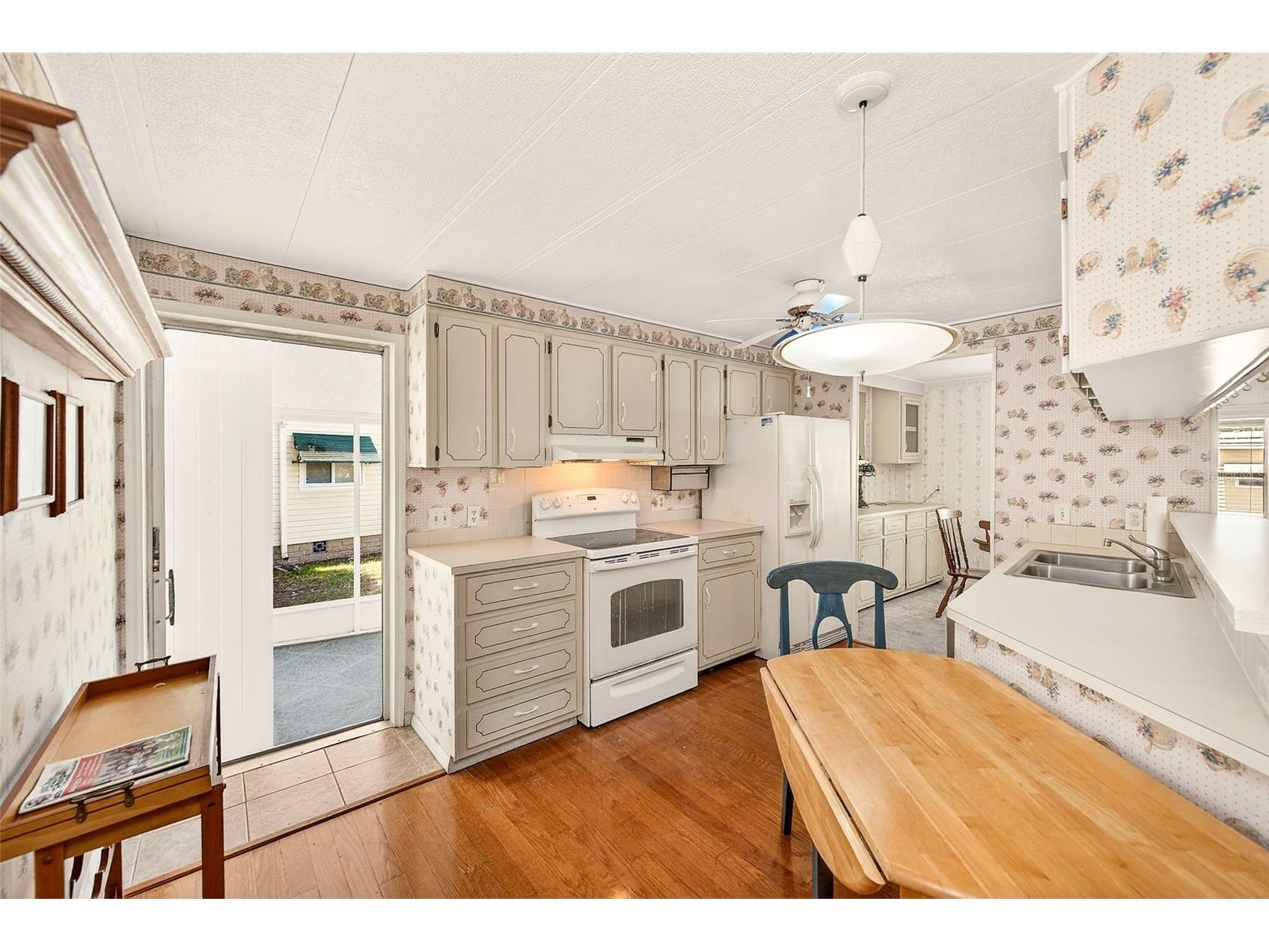 94 Sugar Bear Drive #55 Safety Harbor FL 34695 TB8498889 image19