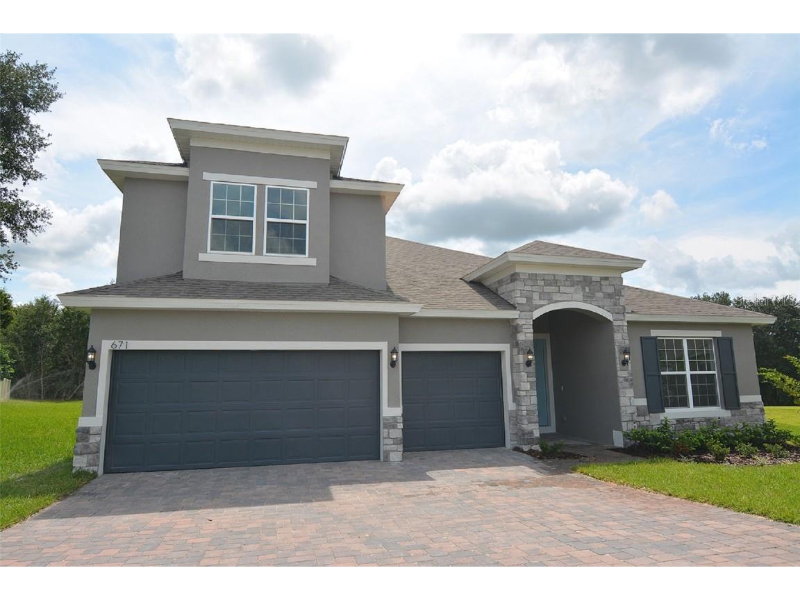 555 Via Bella Court Howey In The Hills FL 34737 G5059978 image1