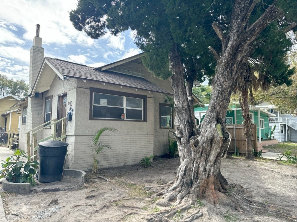 940 12th Avenue S Saint Petersburg FL 33705 U8228590 image1