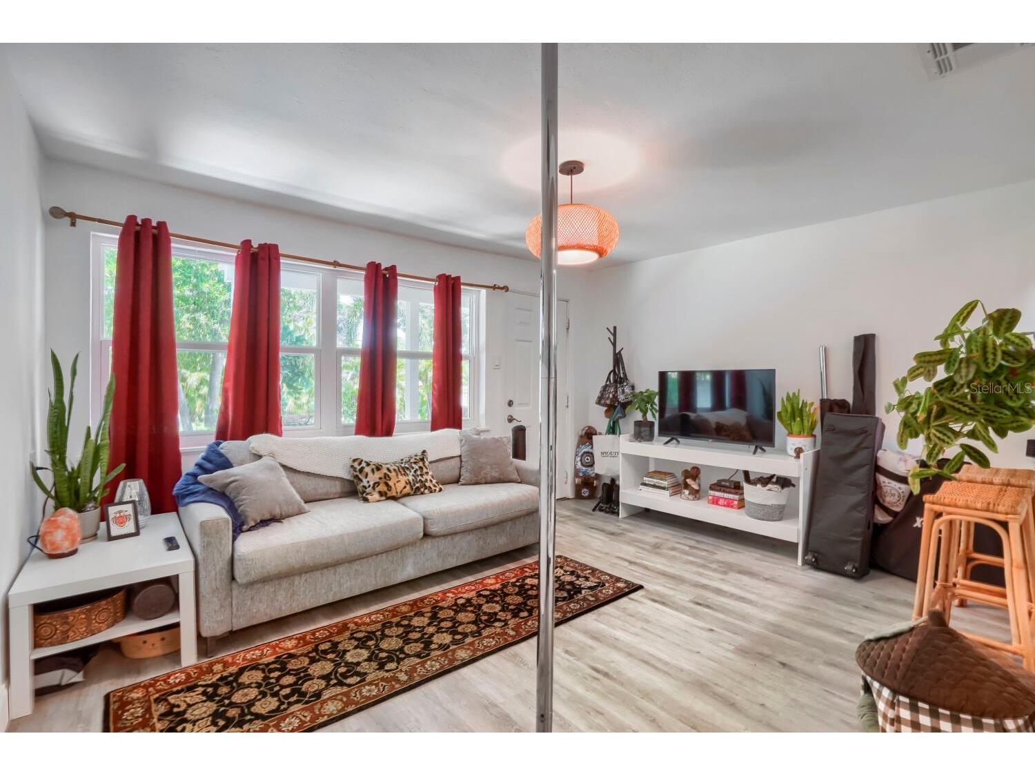 940 25th Street N Saint Petersburg FL 33713 TB8519512 image18
