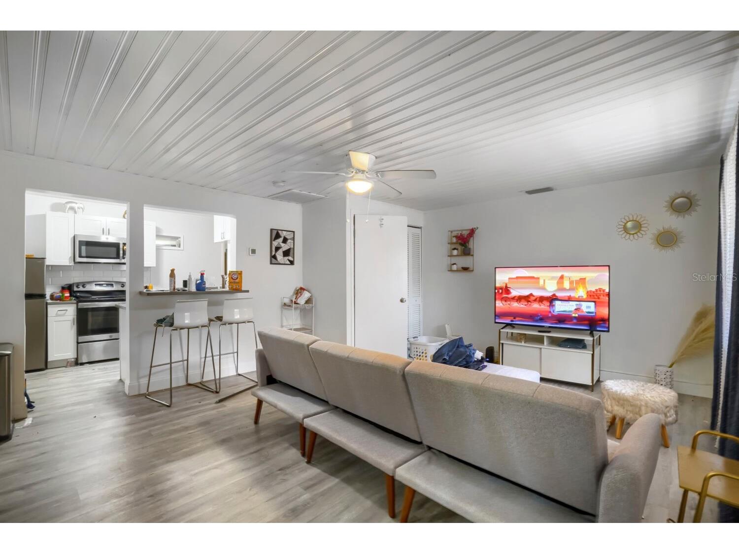 940 25th Street N Saint Petersburg FL 33713 TB8519512 image4