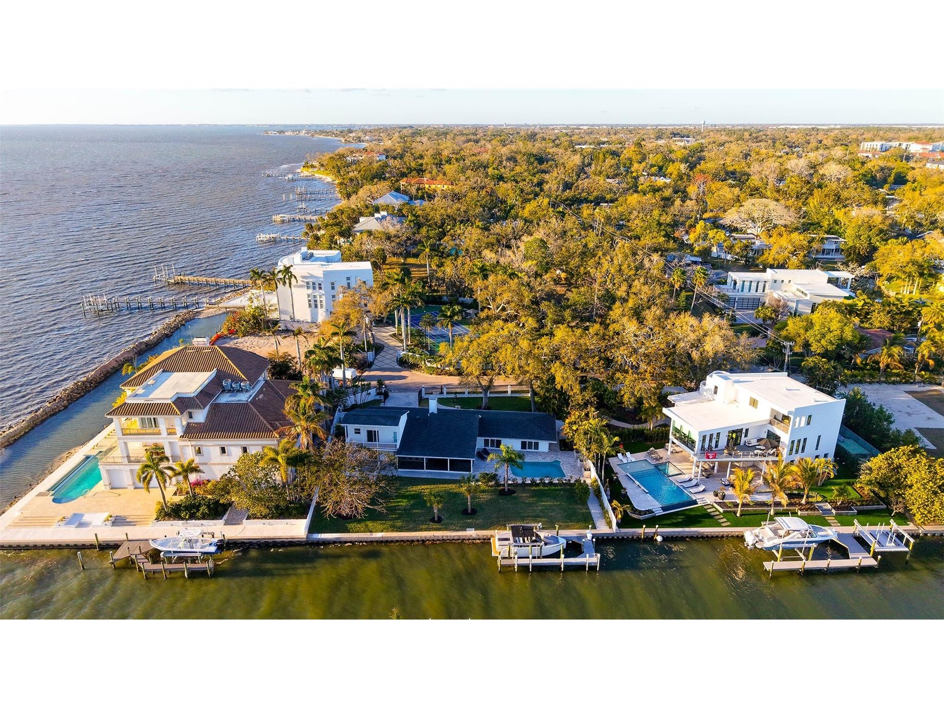 940 Alameda Way Sarasota FL 34234 - WHITAKER BAYOU A4683727 image3
