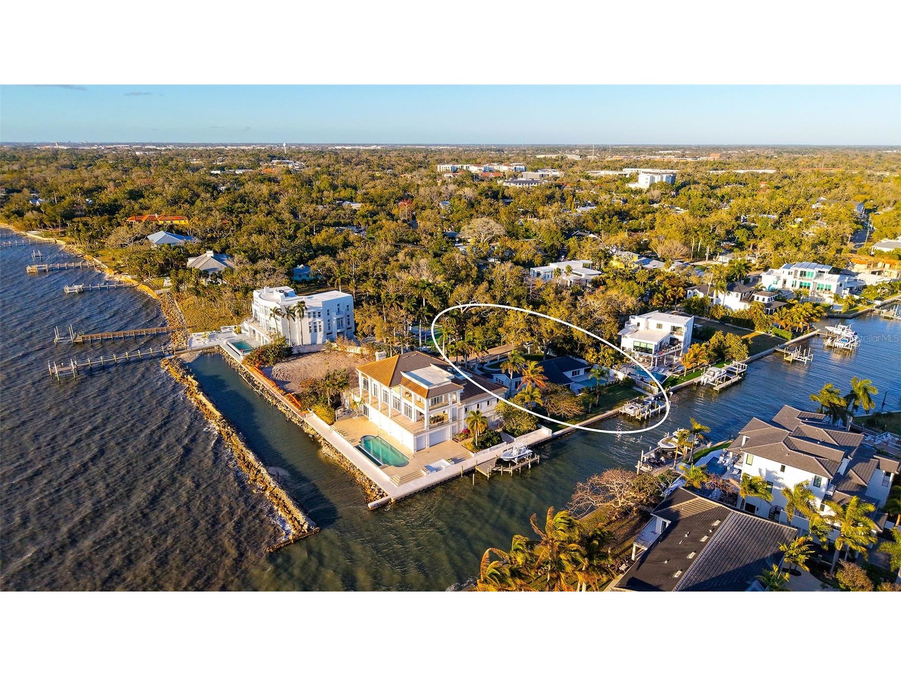 940 Alameda Way Sarasota FL 34234 - WHITAKER BAYOU A4683727 image32