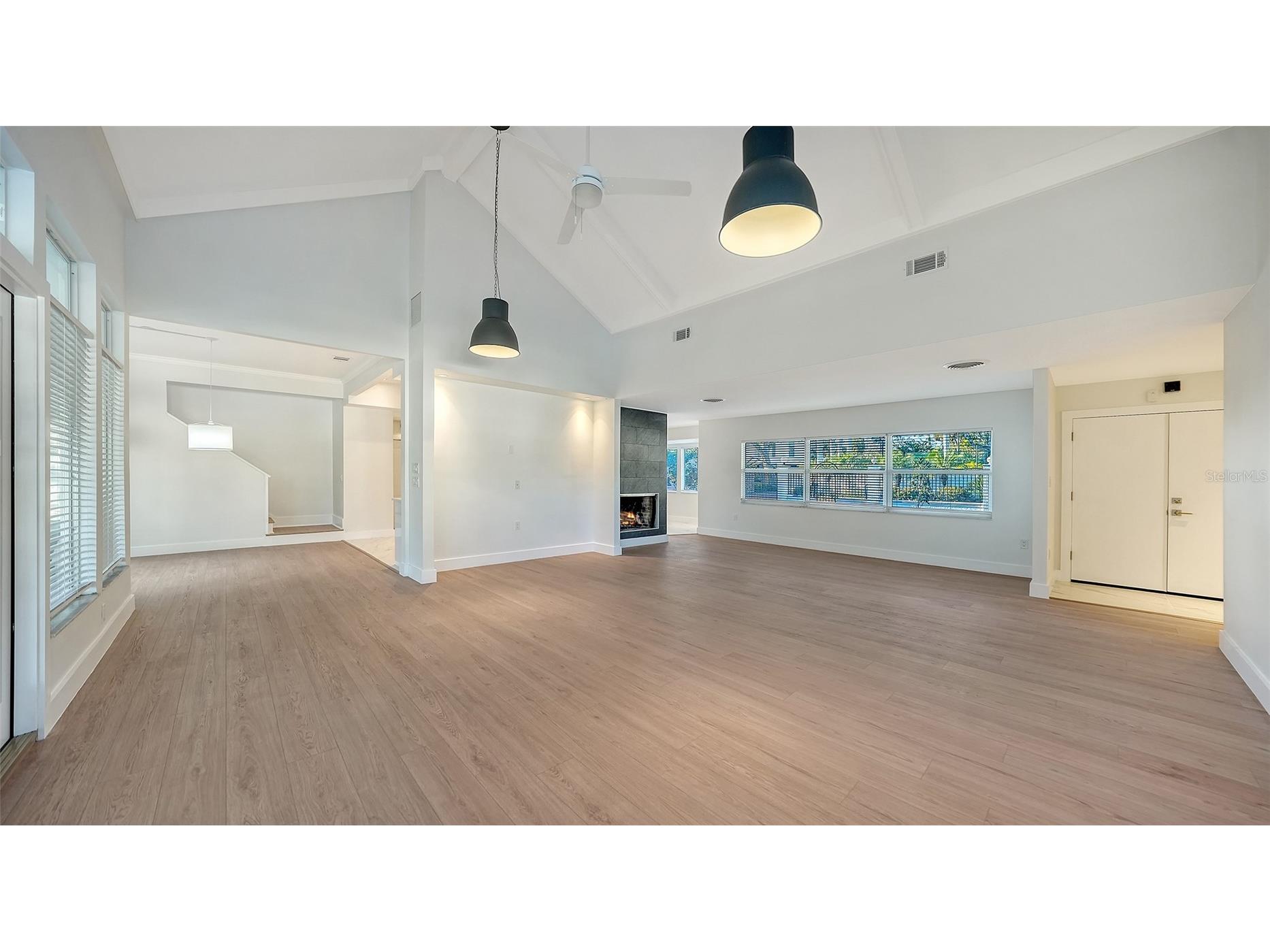 940 Alameda Way Sarasota FL 34234 - WHITAKER BAYOU A4683727 image5