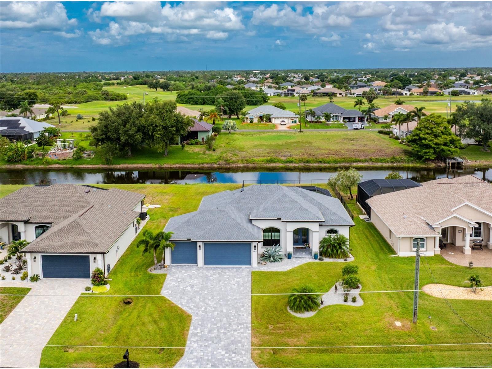 940 Boundary Boulevard Rotonda West FL 33947 - ROTONDA RIVER D6147749 image1