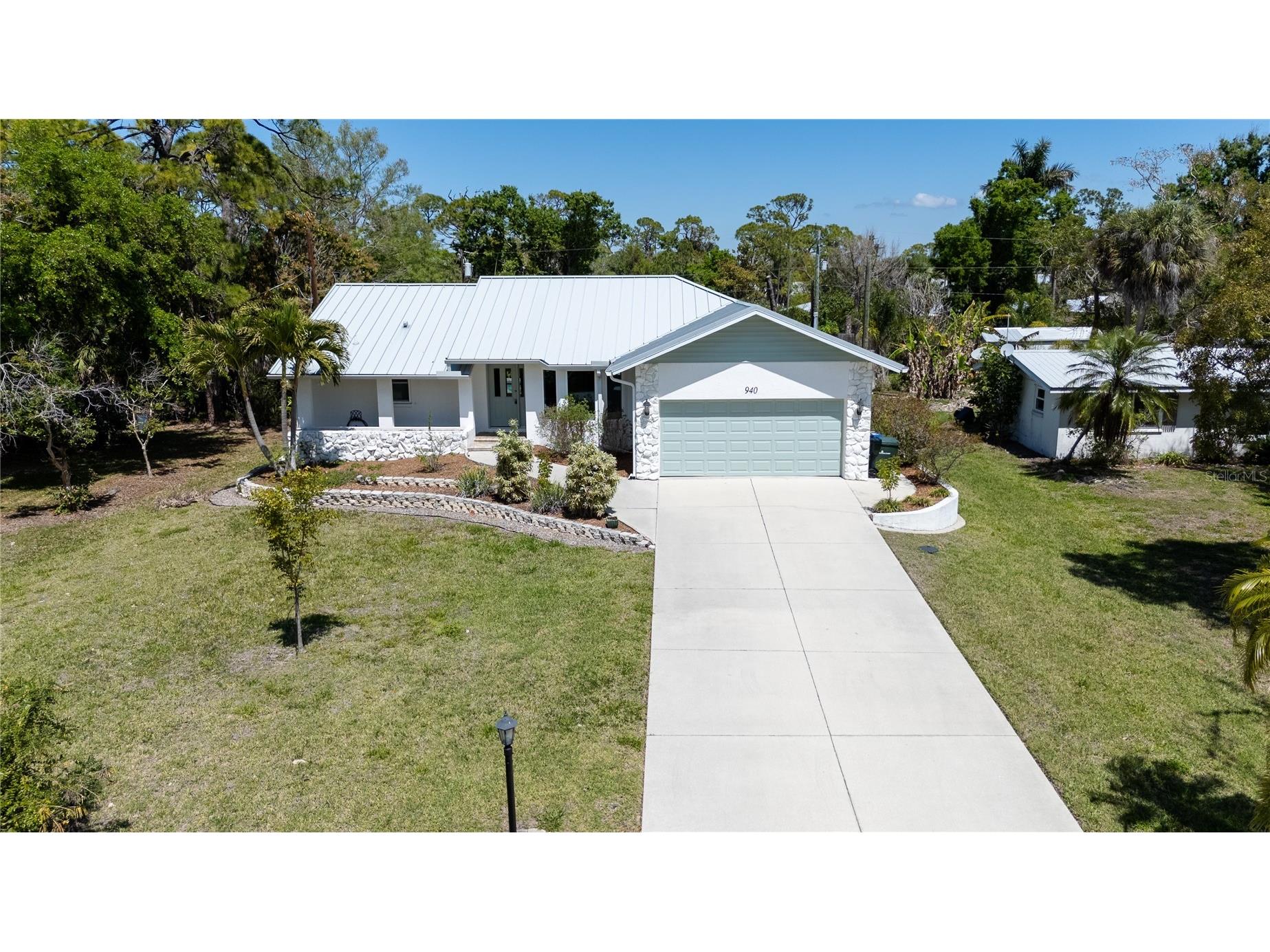 940 Brengle Avenue Englewood FL 34223 D6146758 image1