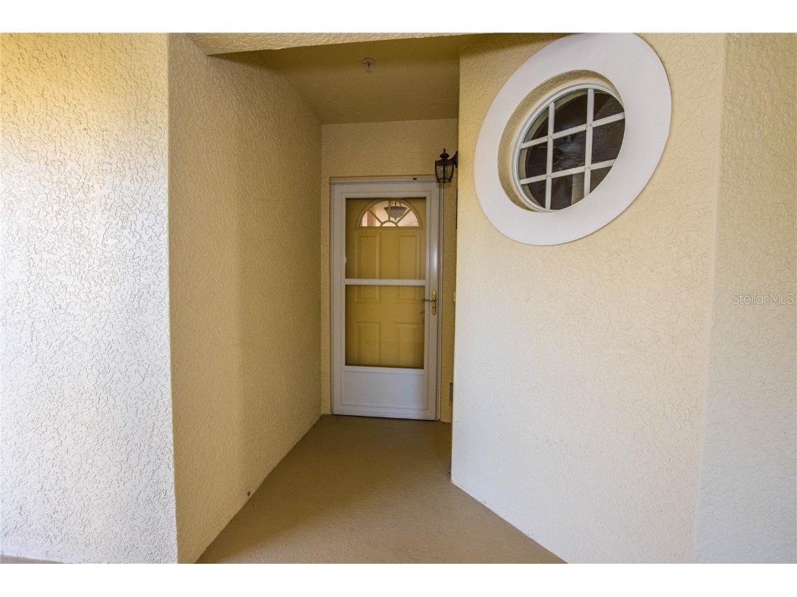 940 Cooper Street #402 Venice FL 34285 A4556917 image1