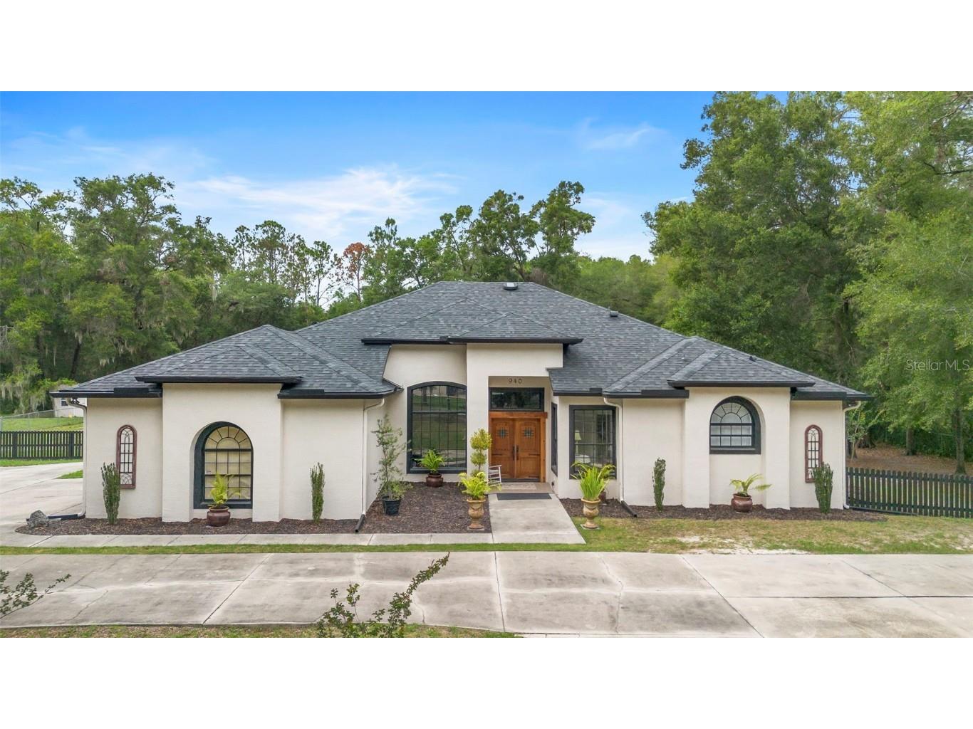 940 Glenwood Road Deland FL 32720 V4943073 image1