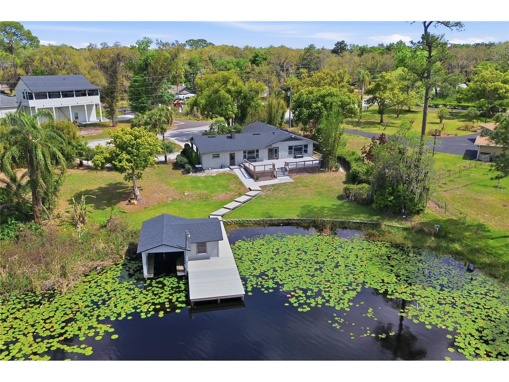 940 N Kepler Road Deland FL 32724 - LAKE TALMADGE V4948240 image1