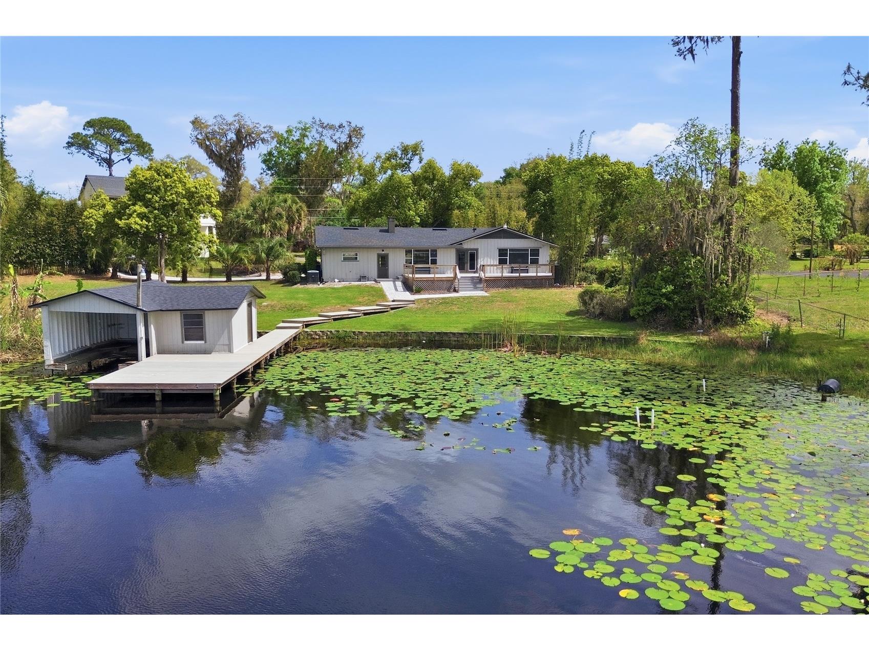 940 N Kepler Road Deland FL 32724 - LAKE TALMADGE V4948240 image28