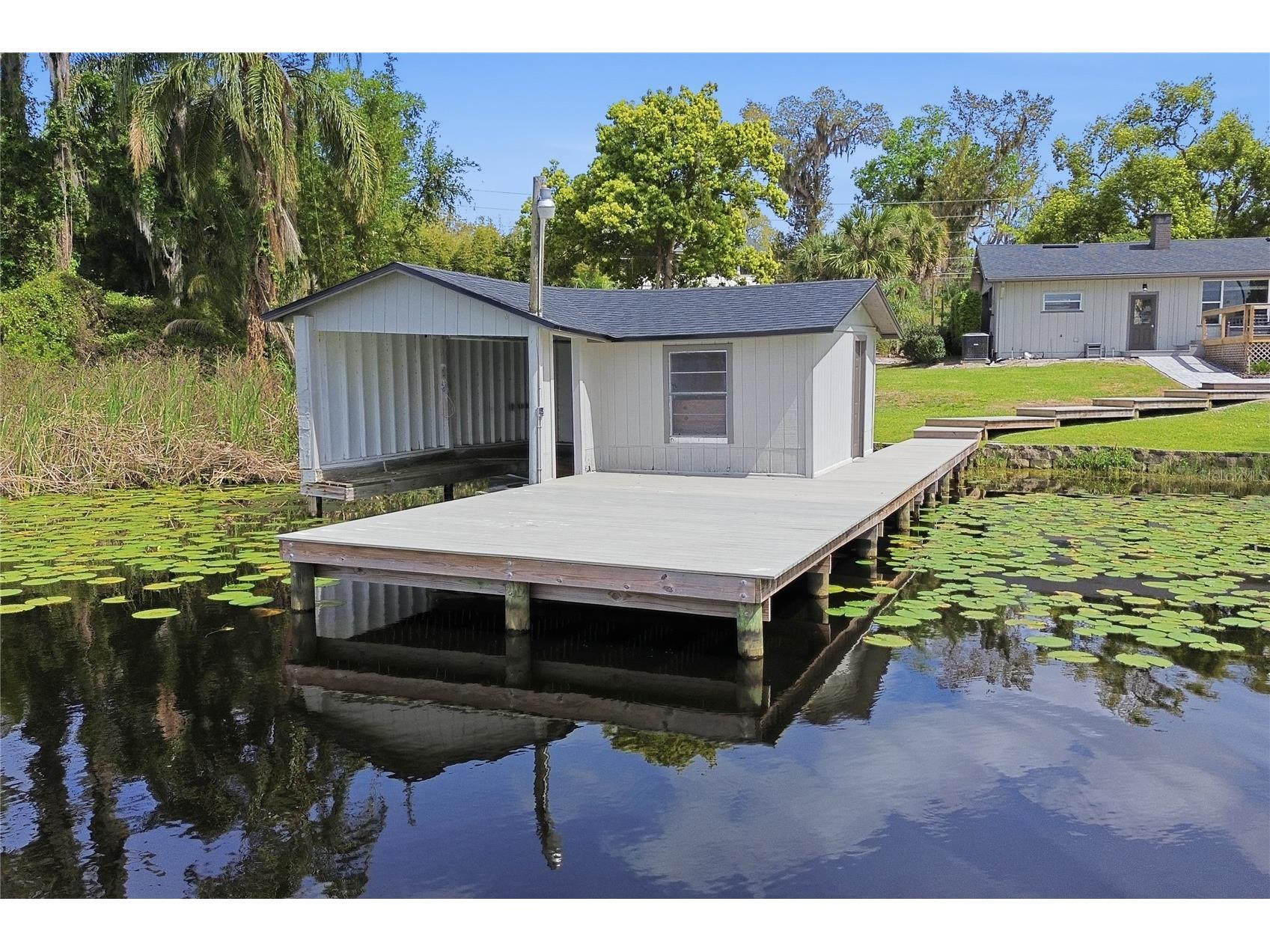 940 N Kepler Road Deland FL 32724 - LAKE TALMADGE V4948240 image29