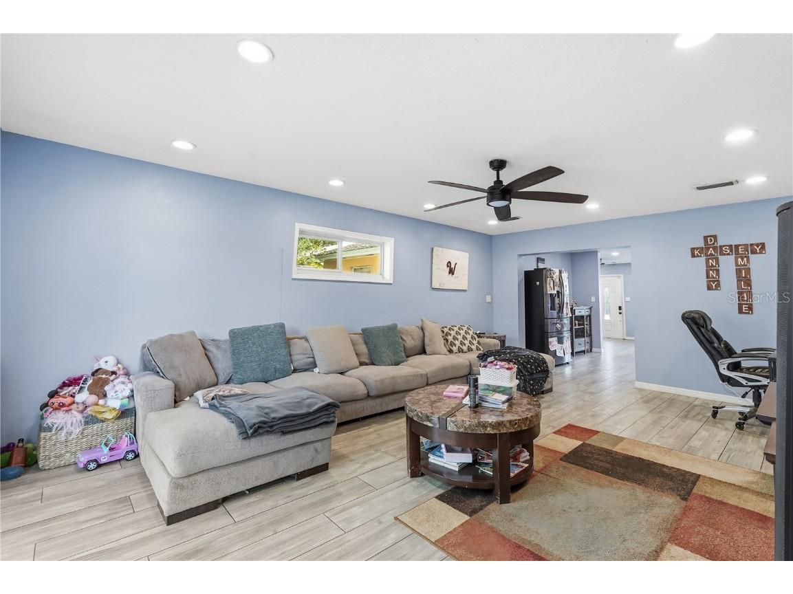 940 Orangeview Drive Largo FL 33778 TB8447829 image31