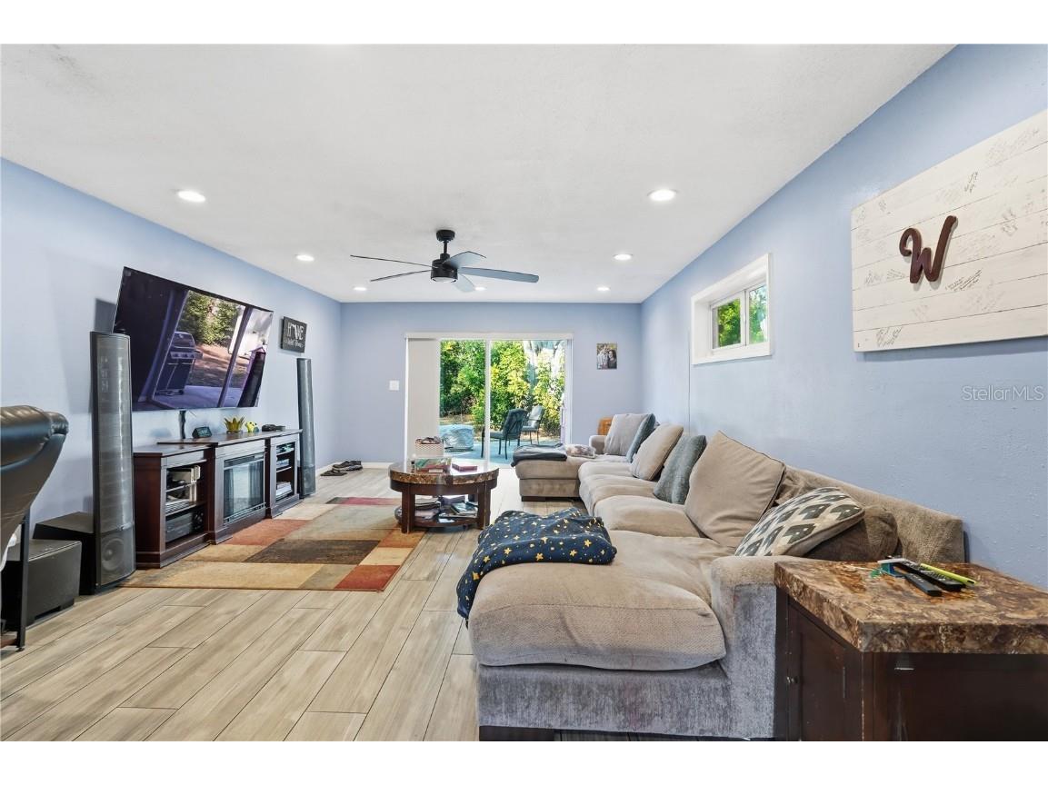 940 Orangeview Drive Largo FL 33778 TB8447829 image7