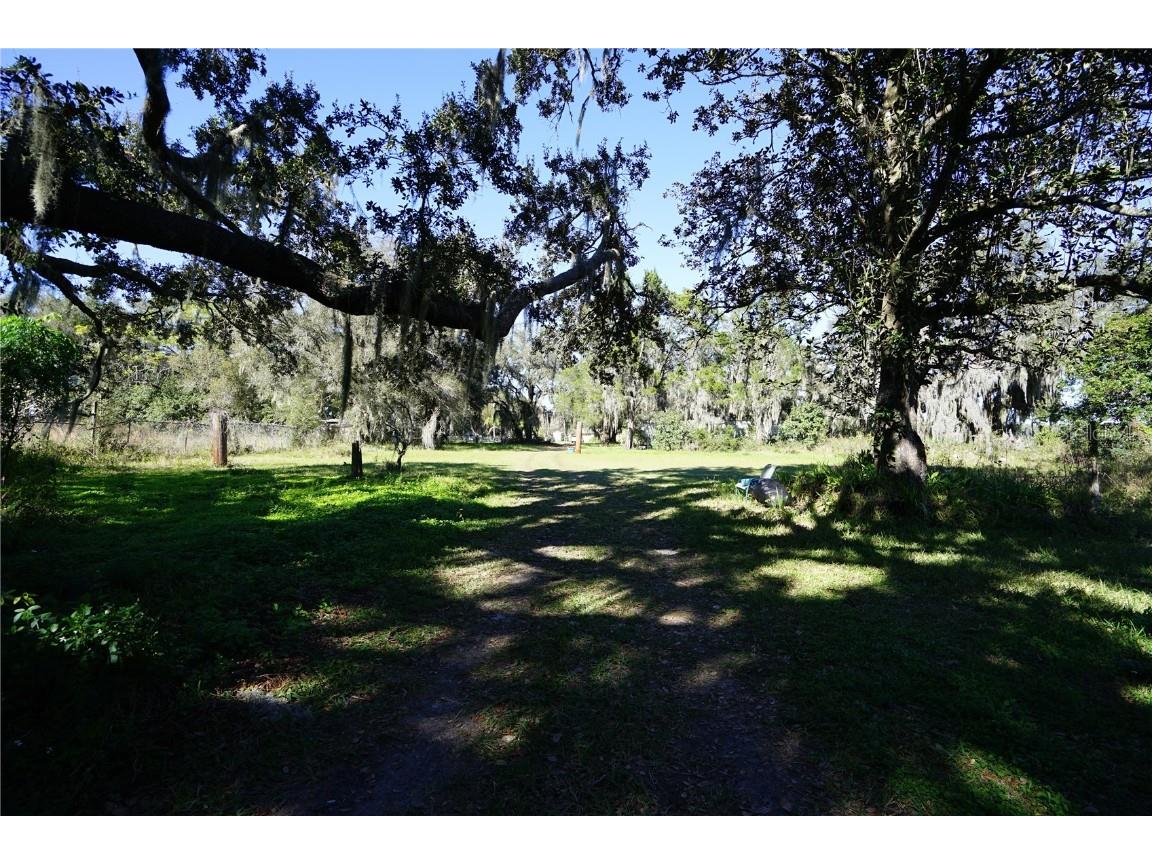 940 Tanner Road Plant City FL 33566 T3499133 image1