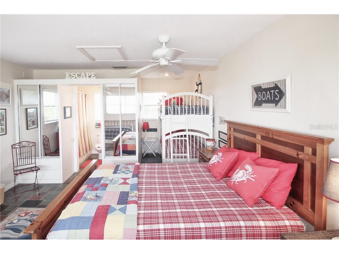 9400 Little Gasparilla Island #A10 Placida FL 33946 - PLACIDA HARBOR AND GULF D6109146 image25