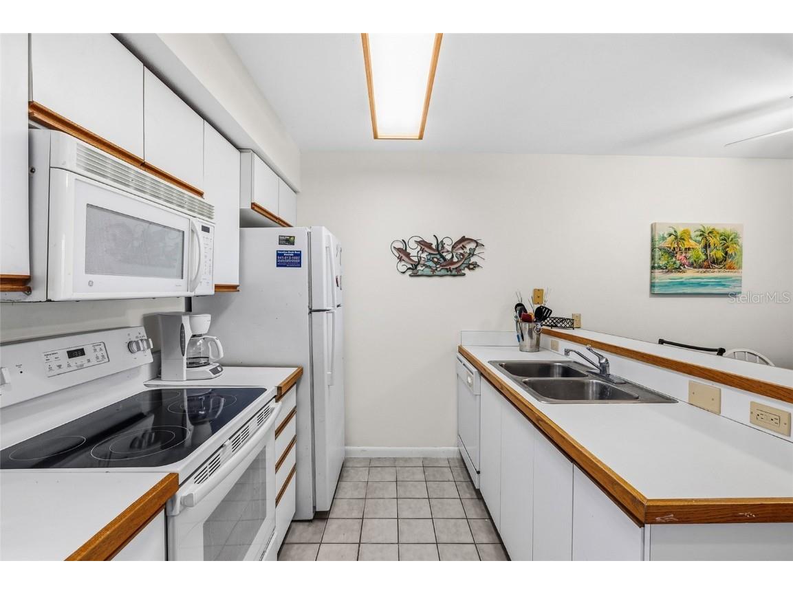 9400 Little Gasparilla Island #F7 Placida FL 33946 - GULF OF MEXICO INTER-COASTAL WATERWAY TB8442153 image11