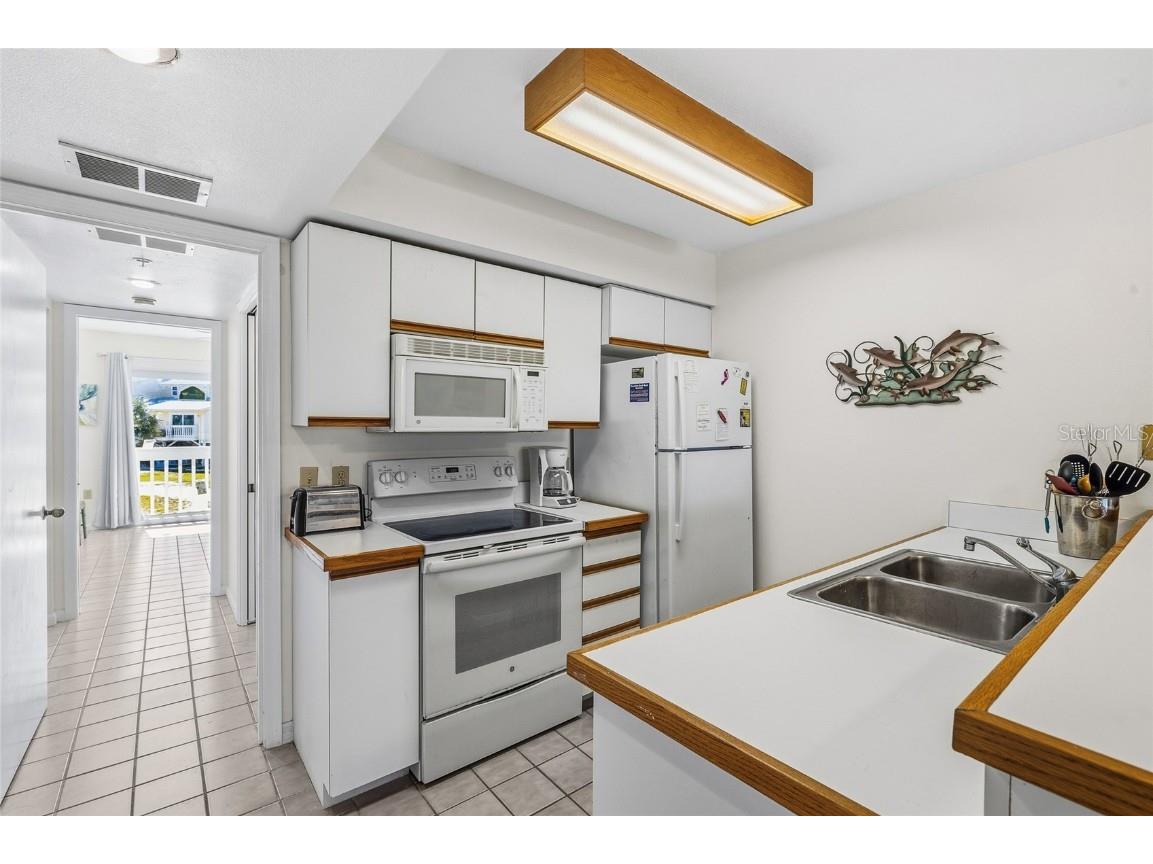 9400 Little Gasparilla Island #F7 Placida FL 33946 - GULF OF MEXICO INTER-COASTAL WATERWAY TB8442153 image13