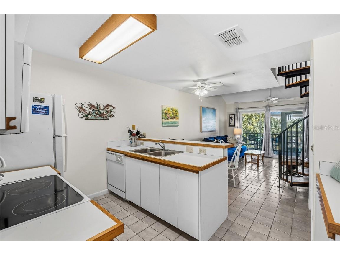 9400 Little Gasparilla Island #F7 Placida FL 33946 - GULF OF MEXICO INTER-COASTAL WATERWAY TB8442153 image9