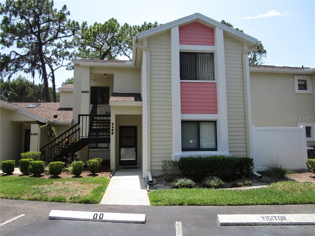 9400 Nakoma Way #9400 Weeki Wachee FL 34613 W7854658 image1