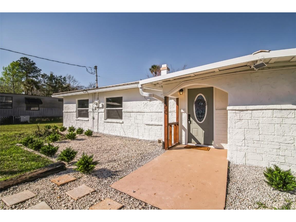 9400 NE 307th Court Fort Mc Coy FL 32134 - Lake George O6365638 image4