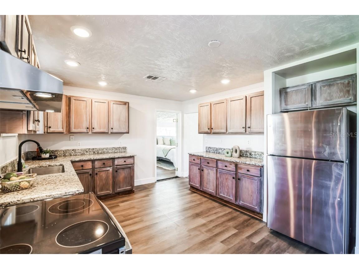 9400 NE 307th Court Fort Mc Coy FL 32134 - Lake George O6365638 image9