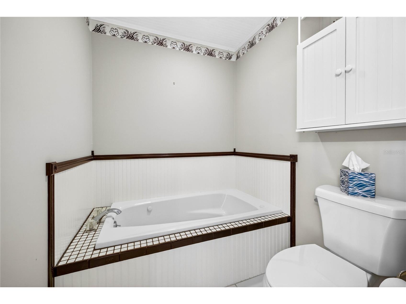 9400 Savoy Court New Port Richey FL 34654 TB8517222 image48