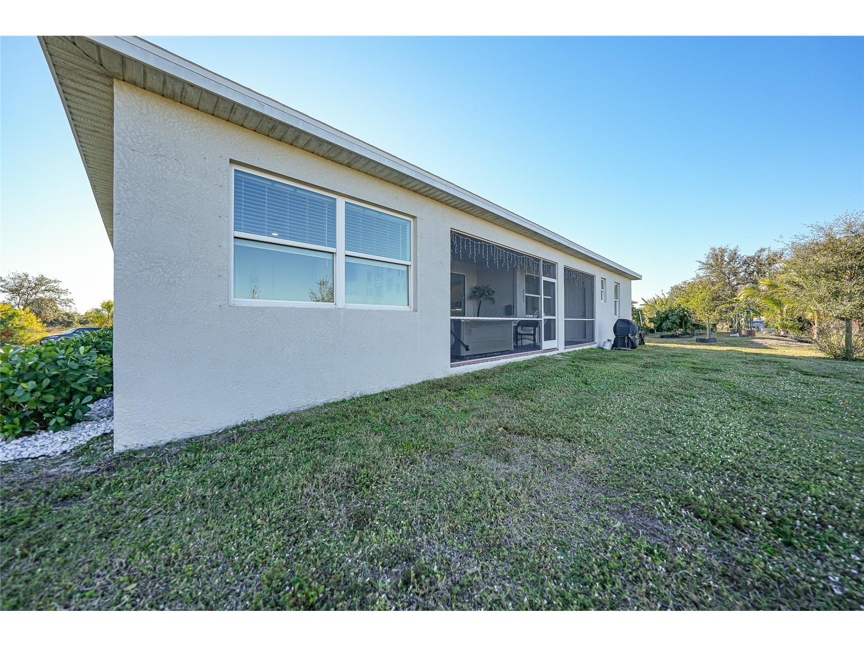 9401 President Circle Port Charlotte FL 33981 D6145708 image45