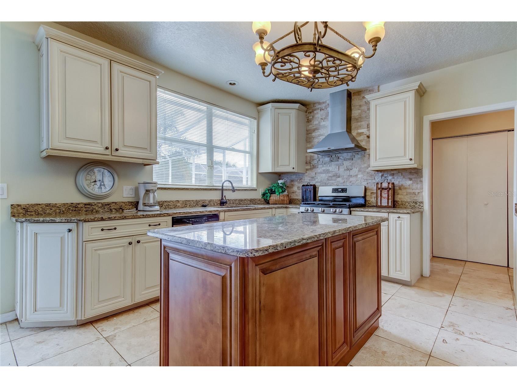 9401 Woodbay Drive Tampa FL 33626 O6394550 image11