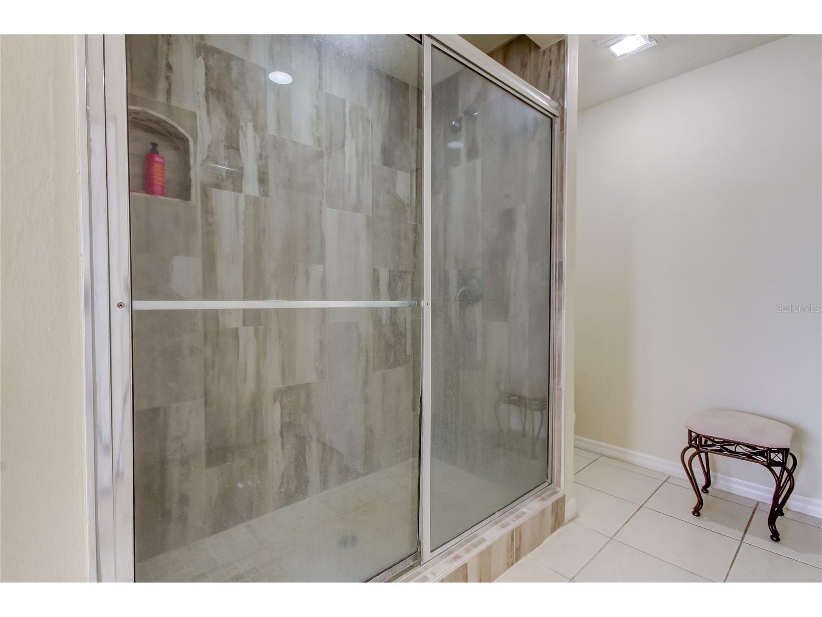 9401 Woodbay Drive Tampa FL 33626 O6394550 image35
