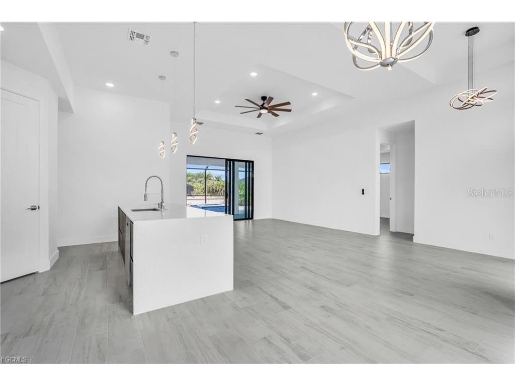 9402 Arrid Circle Port Charlotte FL 33981 - MODESTO WATERWAY A4691932 image13