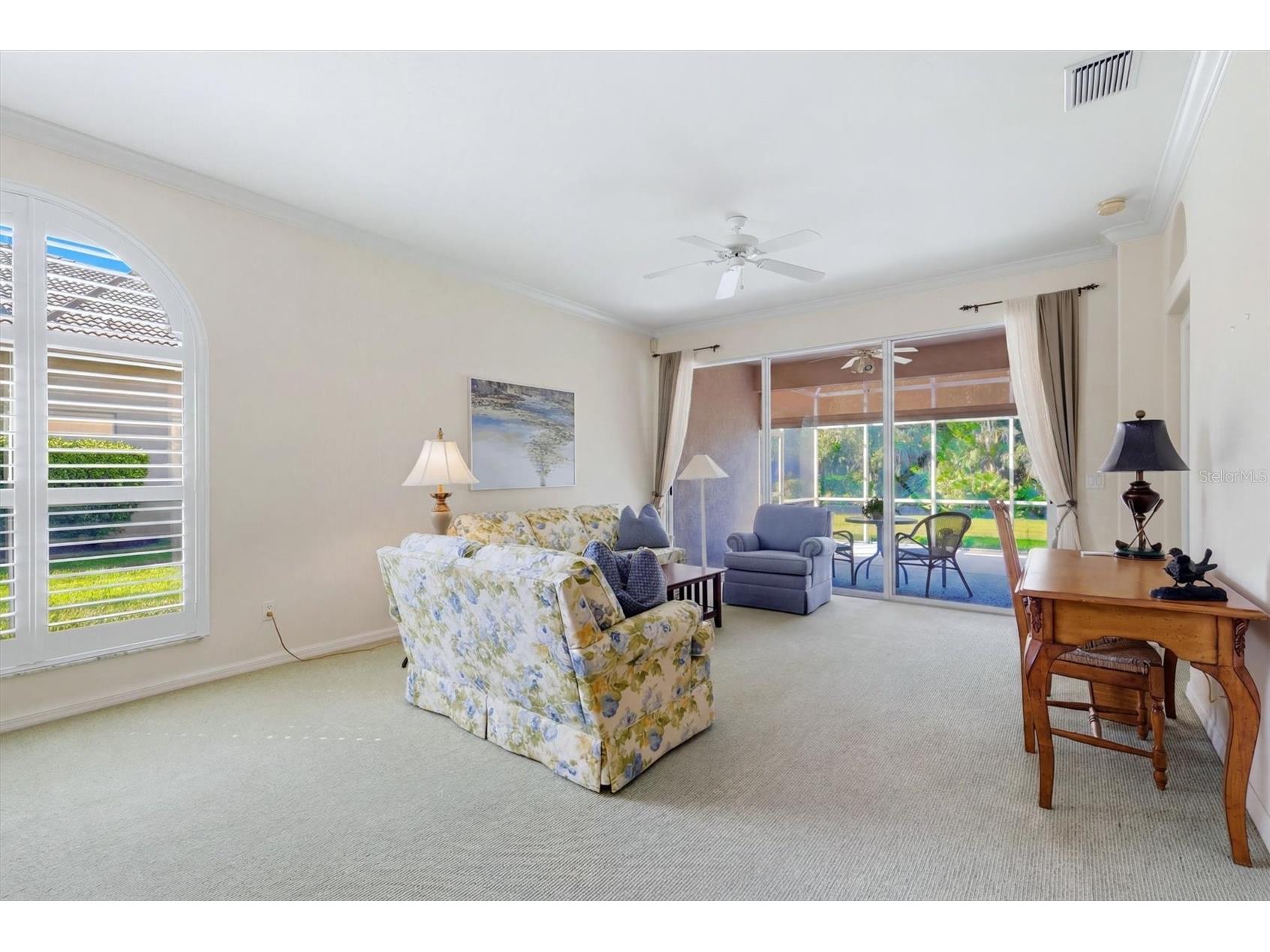 9402 Forest Hills Circle Sarasota FL 34238 A4697494 image16