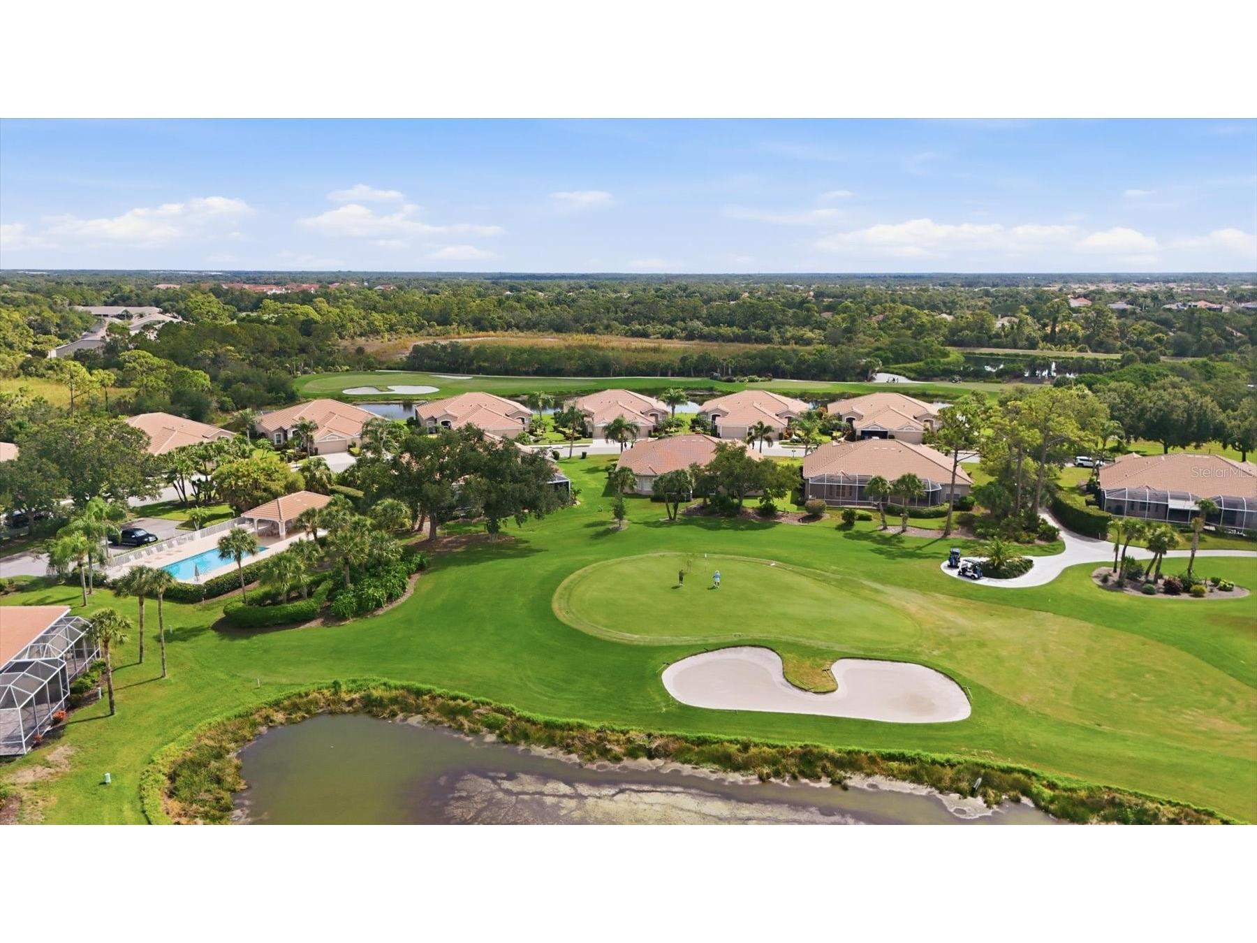 9402 Forest Hills Circle Sarasota FL 34238 A4697494 image35