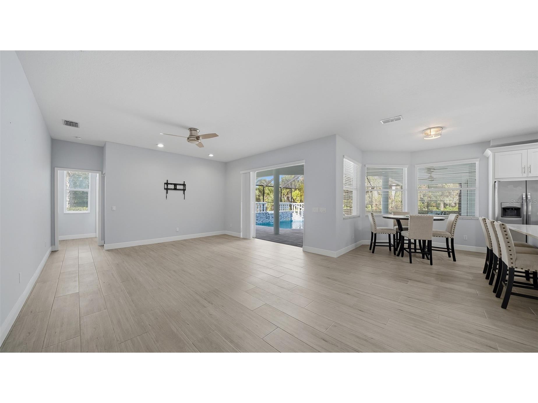 9402 Glen Abbey Lane Sarasota FL 34238 A4678913 image19